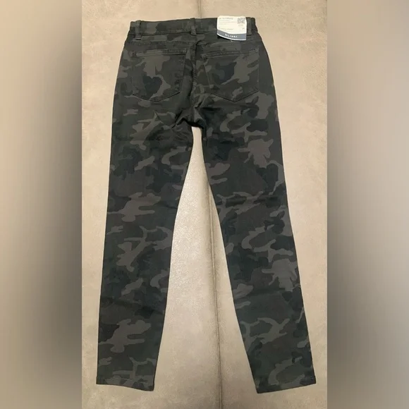 DL1961 Women Green Camo Florence Skinny Mid Rise Instascupt Crop Jeans NEW Sz 24 - Picture 8 of 9